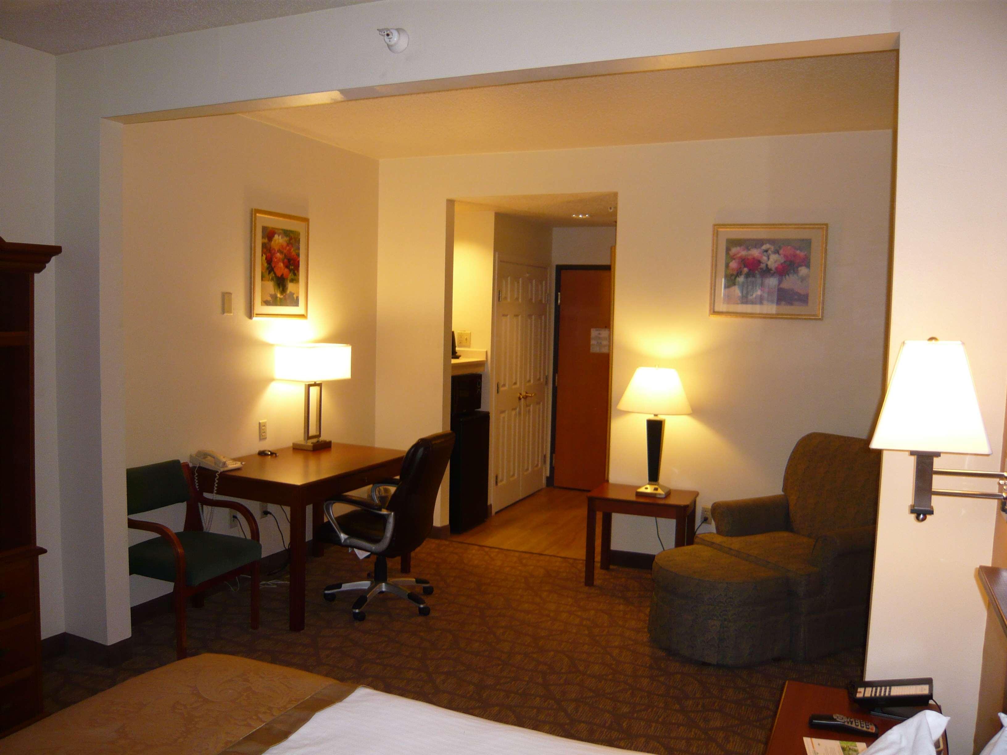 Hotel Wingate By Wyndham - Streetsboro Extérieur photo