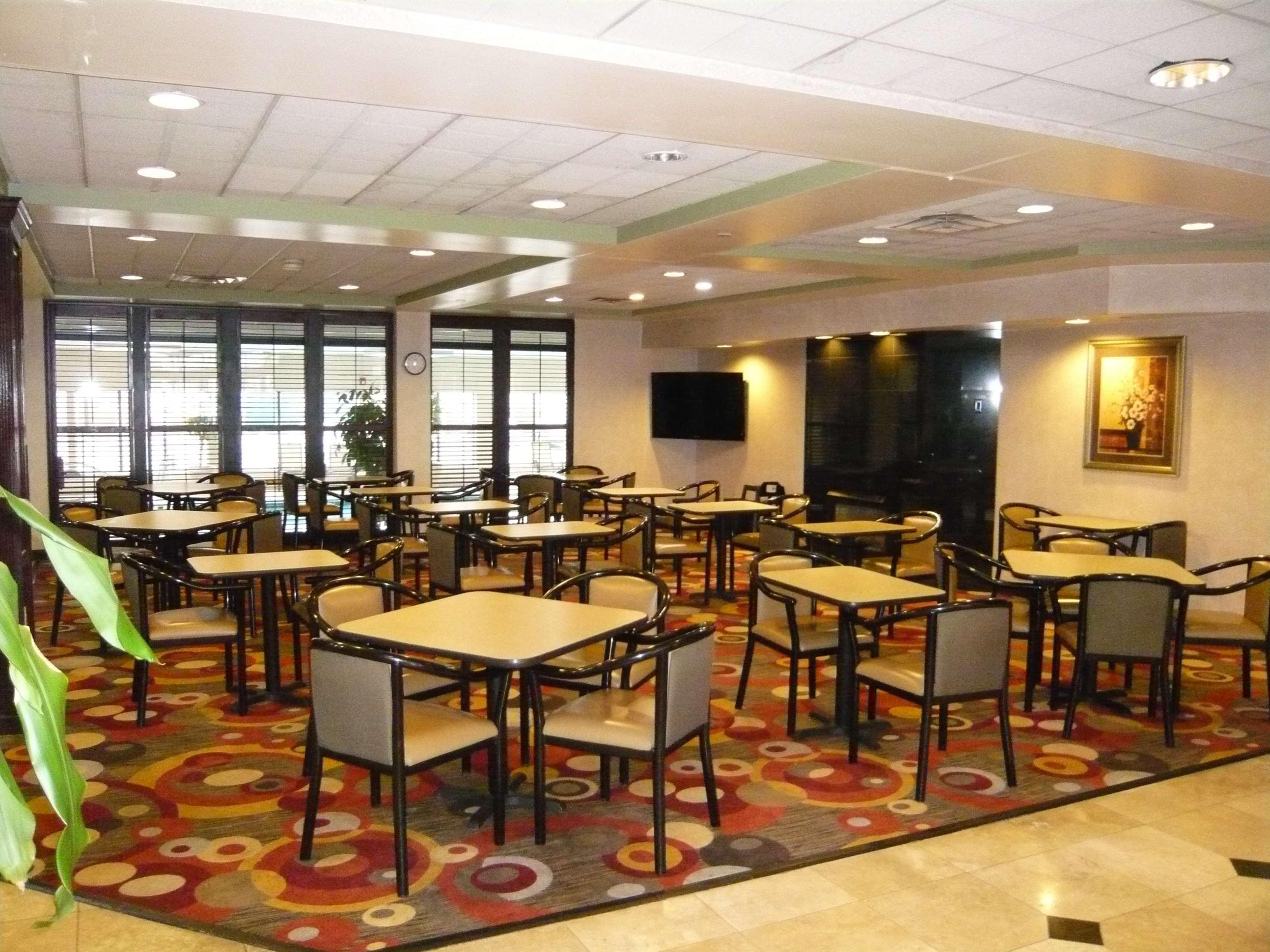 Hotel Wingate By Wyndham - Streetsboro Extérieur photo