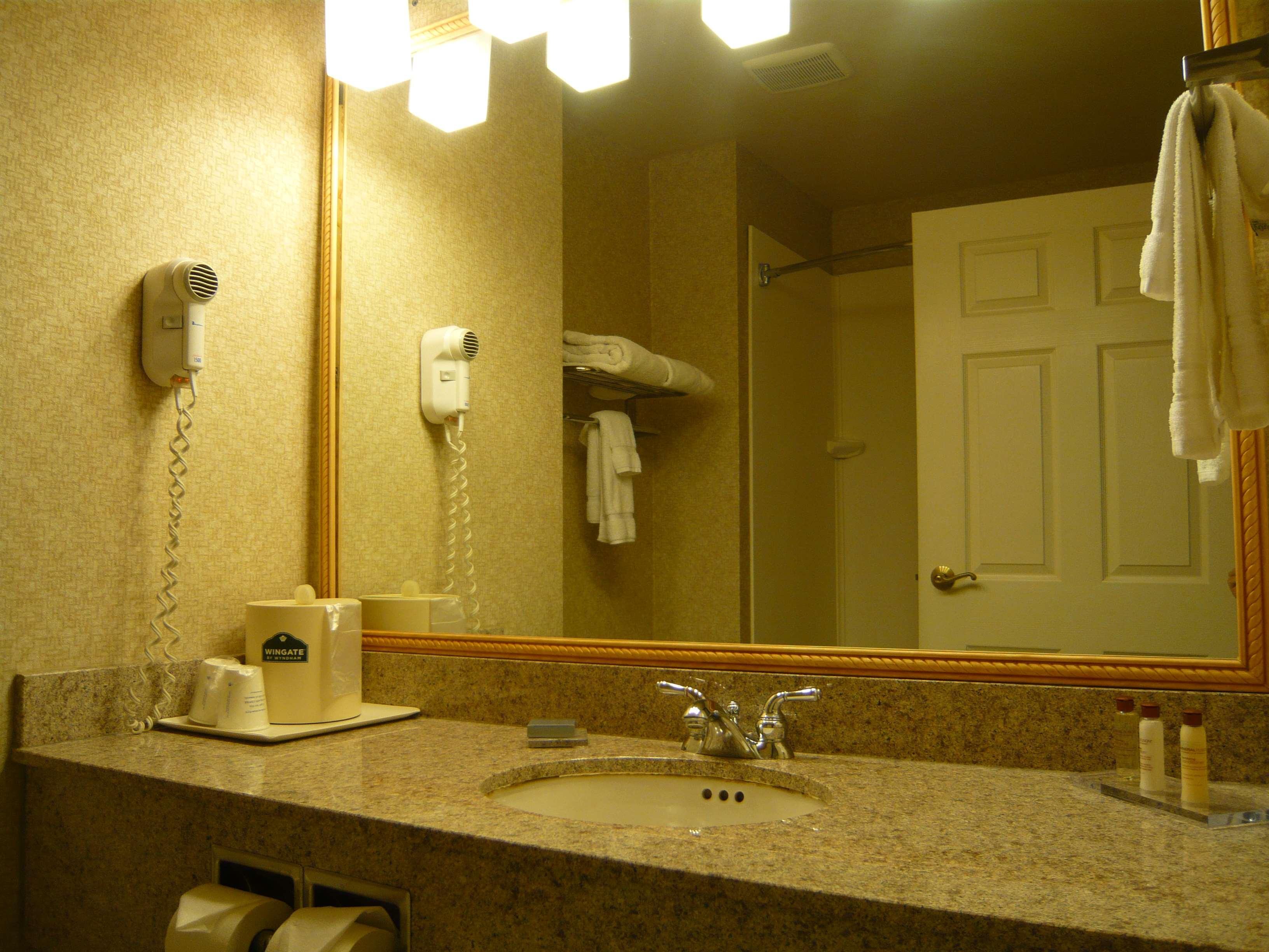 Hotel Wingate By Wyndham - Streetsboro Extérieur photo